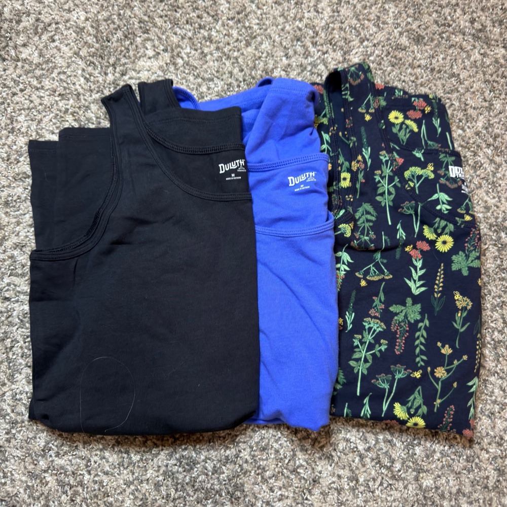 Duluth Trading Co Women No-Yank Tank Top Lot of 3 Black Blue Floral Size Medium
